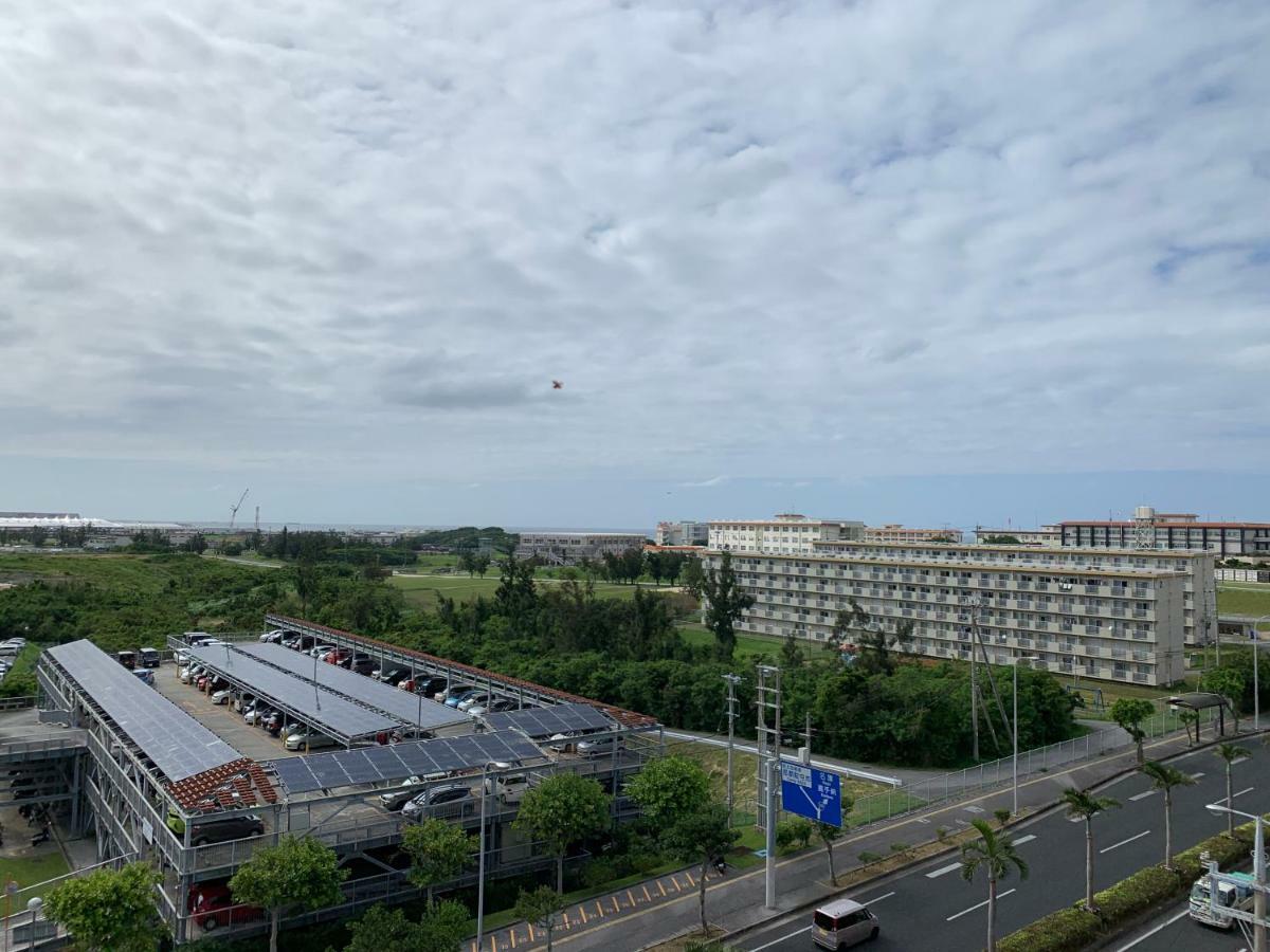 Mr.Kinjo Inn Sky Harbor Наха Экстерьер фото